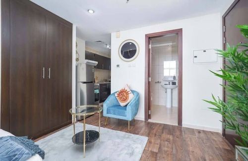 Dubai Sports City Apartment | Free housekeeping visits during your stay - StayShort - Amazing Studio for 2 in Sports City!