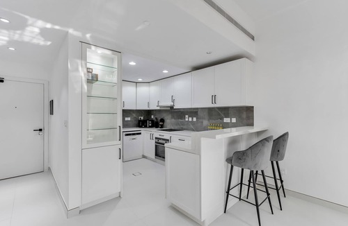 The Greens Apartment | Free housekeeping visits during your stay - StayShort - Warm & Spacious 3 Bedroom in The Greens that Sleeps 8