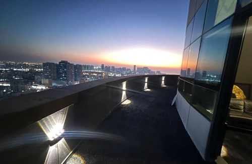 Free Zone Apartment | Full Creek View Black Penthouse - The Black Box