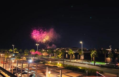 Dubai Apartment | Full Seaview Comfortable Apt La Mer Dubai