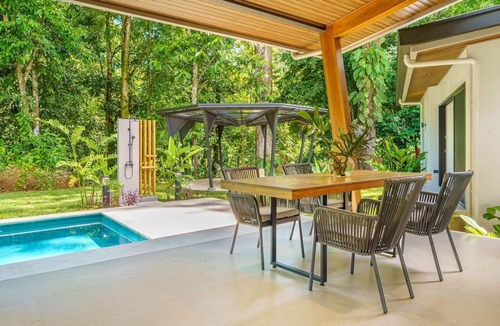 Ojochal House | Gated Luxury+Waterfall+Ojochal+3 bedrooms+beaches+luxury+Private+Great location
