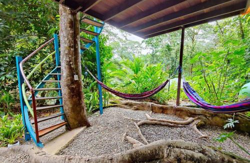 Chiguata House | Gecko Treehouse with Jungle View, Plunge Pool & WiFi