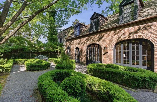 Harleston Village House | Gibbon House at Casa Zoe