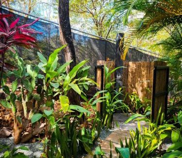 Playa Grande Hotel | Glamping Hotel Flor y Bambu
