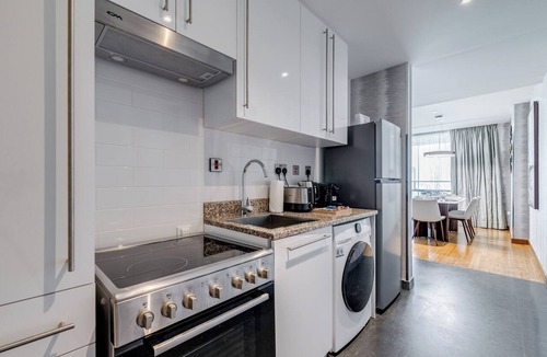 Al Mankhool Apartment | GlobalStay BurJuman Vista