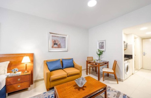 Al Mankhool Apartment | Golden Sands 5 Hotel Apartment
