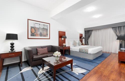 Al Nahda Hotel | Golden Sands Hotel & Residences