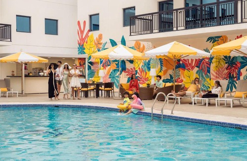 Al Mankhool Apartment | Golden Sands Suites
