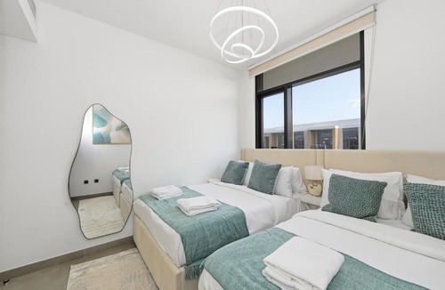 Dubai Apartment | Golden Stays - Stylish 4BR Villa I Garden, Pool & Parking I Global Village