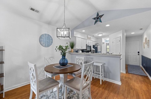 Pawleys Island Villa | Golfers Paradise 2 Bedroom 2 Bath Sleeps 4