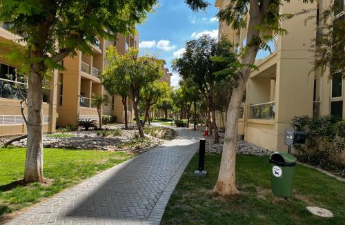 The Greens Apartment | Gorgeous One Bedroom Apartment in the heart of Dubai