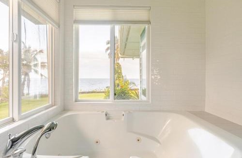 Hakalau House | Grand Oceanfront Gated Estate on the Hamakua Coast
