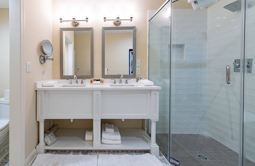 Lake Toxaway Hotel | Greystone Inn