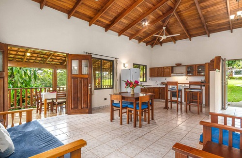 Junquillal Hotel | Guacamaya Lodge