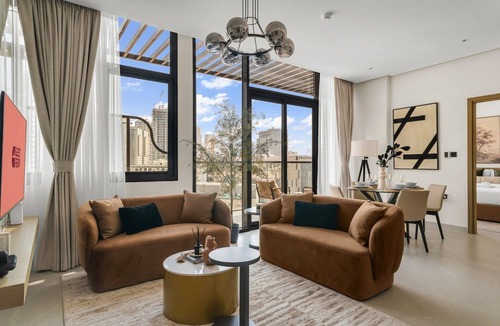 Jumeirah Village Circle Apartment | GuestReady - 2BR Earthy Charm | Private Pool | JVC