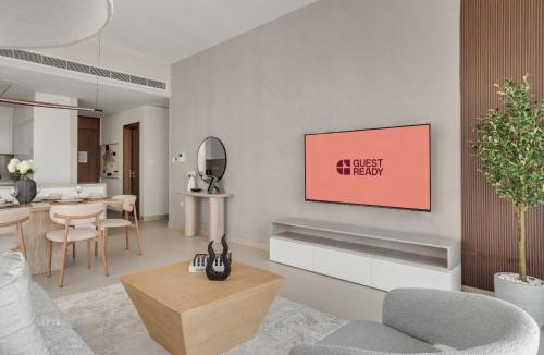 Al Safa Apartment | GuestReady - BurjKhalifa & Canal Views|2BR + Maids