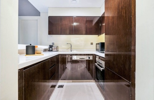 Business Bay Apartment | GuestReady - Luxe Comfort in Bussiness Bay