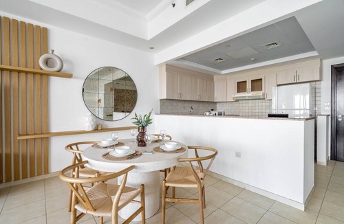 Business Bay Apartment | GuestReady - Modern high floor 1BR near Downtown