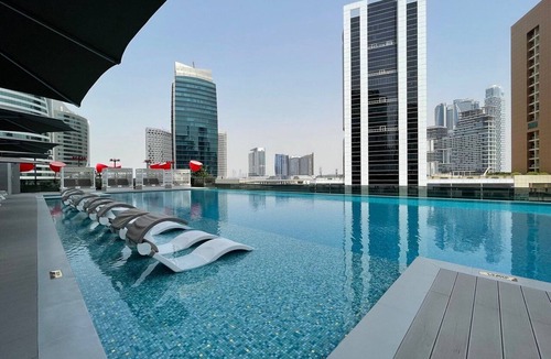 Downtown Dubai Apartment | GuestReady - Studio w/Balcony & Burj Khalifa View