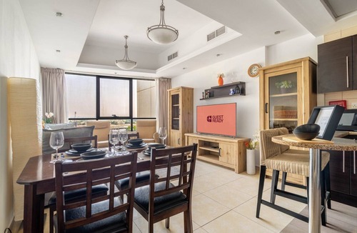 Jumeirah Lake Towers Apartment | GuestReady - Stylish 2BR in JLT Near Metro
