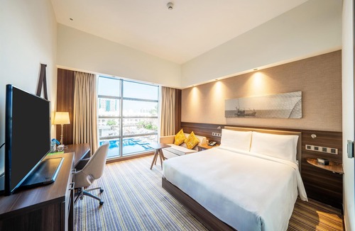 Al Qusais Hotel | Hampton by Hilton Dubai Airport