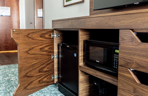West Ashley Hotel | Hampton Inn & Suites Charleston/West Ashley