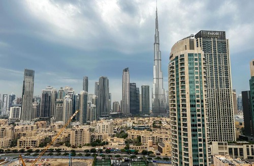 Downtown Dubai Apartment | HiGuests - City Elegance 1BR in The Sterling by Omniyat