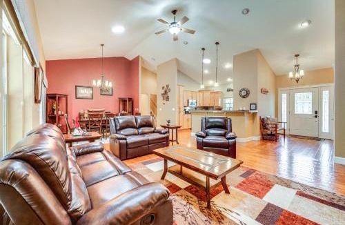 Graeagle House | Hike + Explore: Graeagle Getaway w/Furnished Deck