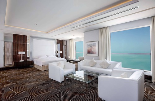 Jumeirah Beach Residence Resort | Hilton Dubai The Walk
