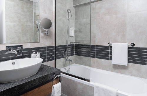 Jumeirah Village Circle Hotel | Holiday Inn Dubai Jumeirah Village Circle by IHG
