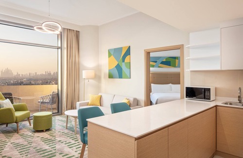 Al Barsha Hotel | Holiday Inn Hotel & Suites Dubai Science Park by IHG