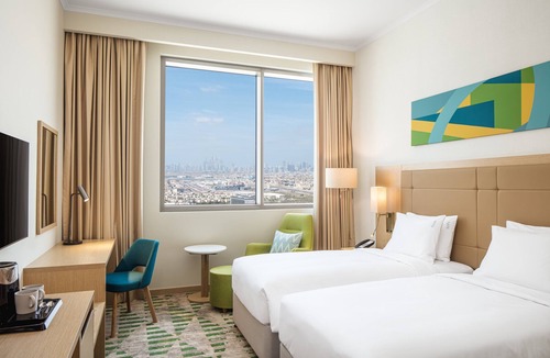 Al Barsha Hotel | Holiday Inn Hotel & Suites Dubai Science Park by IHG