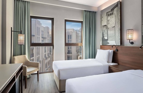 Al Sabkha Hotel | Ibis Styles Dubai Gold District