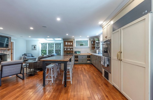 Saratoga Springs House | In -Town Renovated Luxury Family Retreat Available All Year