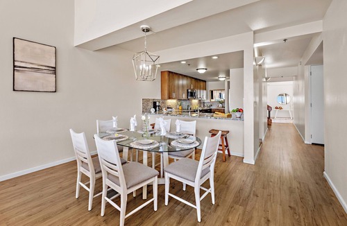 Kahana Condo | Incredible Oceanfront Corner Penthouse, 3B/3Ba, 2700 sq ft, NEW remodel!