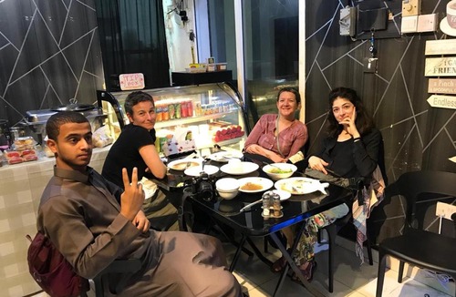 Al Ghubrah Ash Shamaliyyah Hotel | INTERNATIONAL HOSTEl