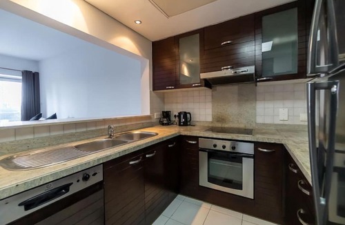 Dubai Marina Apartment | Key View - Marina Tower