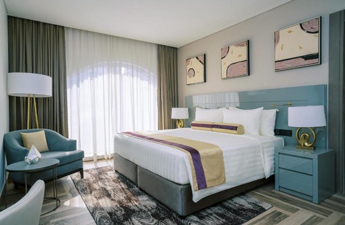 Al Muraqqabat Hotel | Khalidia Palace Hotel Dubai