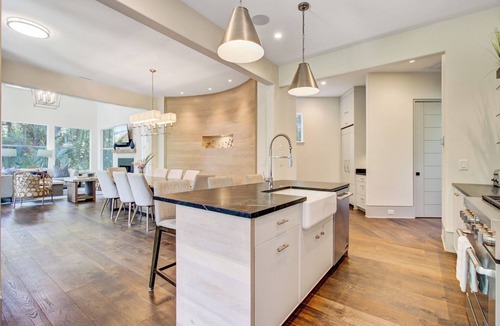 Vanderhorst Plantation House | Kiawah Exclusives | 4 Airy Hall