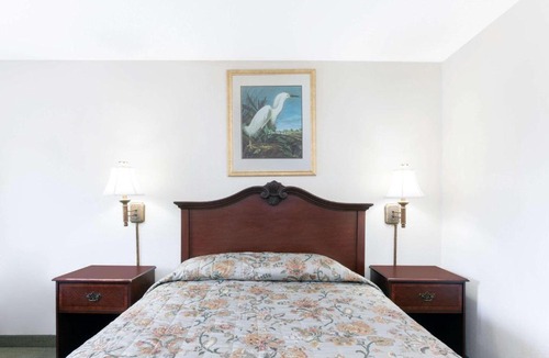 Yemassee Hotel | Knights Inn Point South Yemassee