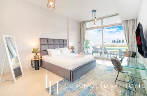 Palm Jumeirah Apartment | LUX - Opulent Island Suite Burj Khalifa View 1