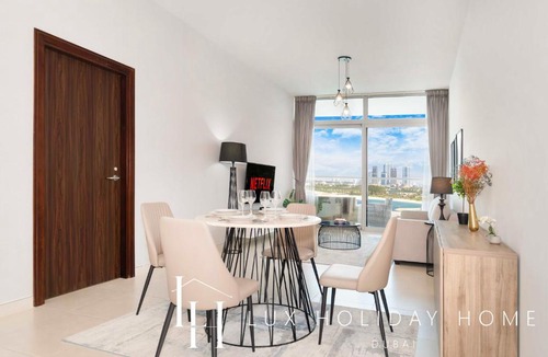Palm Jumeirah Apartment | LUX - Opulent Island Suite Burj Khalifa View 2