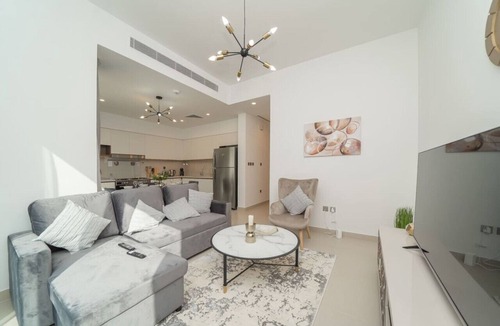 Dubai Villa | Luxurious 3 BR with Maid Room in Arabian Ranches 2