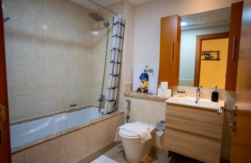 The Greens Apartment | Luxury 2BR Haven with Panoramic Scenery
