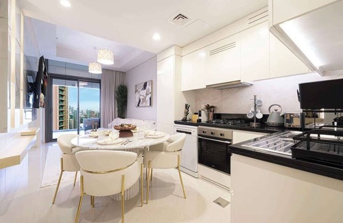 Sheikh Zayed Road Apartment | Luxury 3BDR in Business Bay - Canal Views