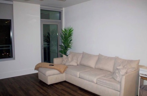 Garden Hills Apartment | Luxury High-Rise Apt In The Heart of Buckhead Paired w/A Beautiful Skyline