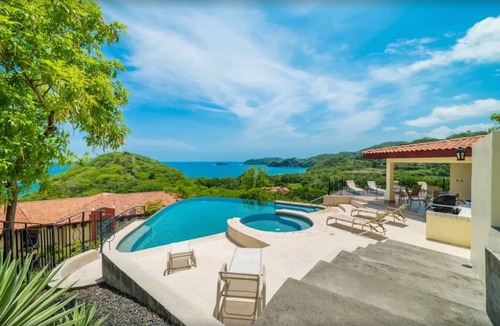 Potrero House | Luxury Home with Gorgeous Ocean Views !