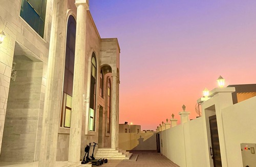 Dubai Villa | Luxury Rizq Villa Dorm