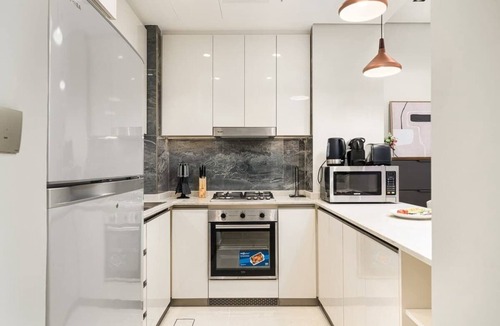 Business Bay Apartment | Luxury Spacious 4BR | Stunning Burj Khalifa View