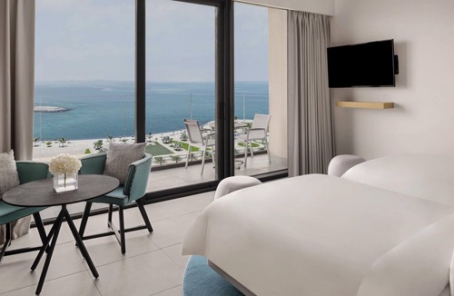 Ras Al Khaimah Resort | Mövenpick Resort Al Marjan Island